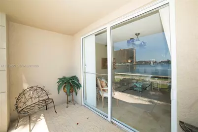 17100 N Bay Rd #1107, Sunny Isles Beach, FL 33160 - Photo 44