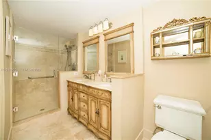 17100 N Bay Rd, Sunny Isles Beach, FL 33160 - Photo 6