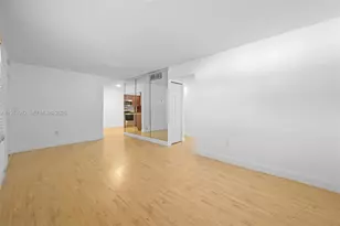 415 NE 2nd St, Hallandale Beach, FL 33009 - Photo 6