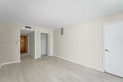 7601 E Treasure Dr #406, North Bay Village, FL 33141 - Photo 24