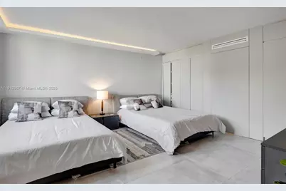 2301 Collins Ave #634, Miami Beach, FL 33139 - Photo 6