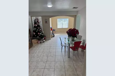 11034 NW 86th Terrace, Doral, FL 33178 - Photo 4