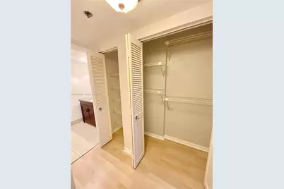 919 Hillcrest Dr #704, Hollywood, FL 33021 - Photo 22