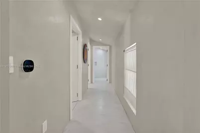 520 Bay Point Rd, Miami, FL 33137 - Photo 34