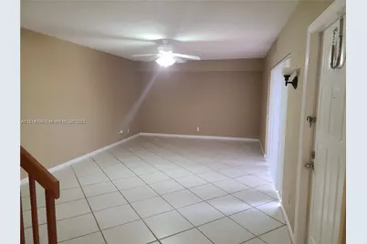 9940 NW 6th Ct, Plantation, FL 33324 - Photo 8