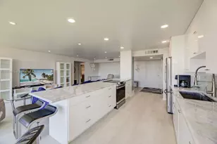 601 Three Islands Boulevard, Hallandale Beach, FL 33009 - Photo 8