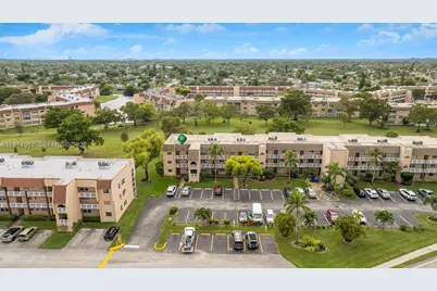 9310 Sunrise Lakes Blvd #301, Sunrise, FL 33322 - Photo 14