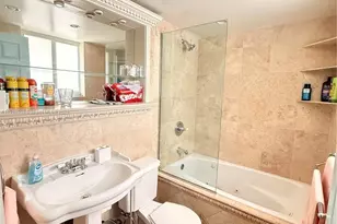 180 Isle Of Venice Dr, Fort Lauderdale, FL 33301 - Photo 10