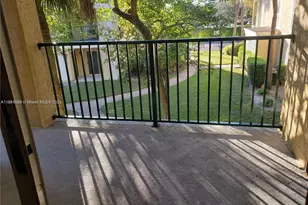 949 Riverside Dr, Coral Springs, FL 33071 - Photo 12