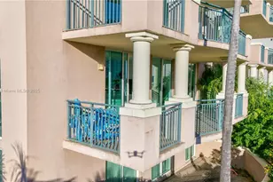 17555 Atlantic Blvd, Sunny Isles Beach, FL 33160 - Photo 20