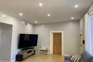 540 NW 111th St, Miami, FL 33168 - Photo 4