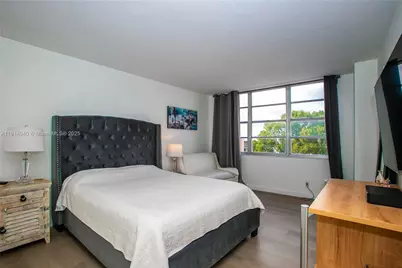 137 Golden Isles Dr #408, Hallandale Beach, FL 33009 - Photo 14