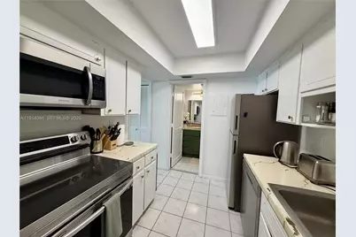 [Address not provided], Fort Lauderdale, FL 33308 - Photo 32