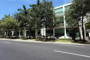 6000 Collins Ave, Miami Beach, FL 33140 - Photo 2