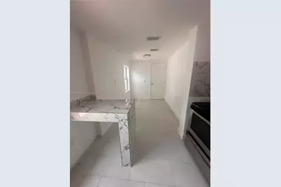 6120 Hayes St #B, Hollywood, FL 33024 - Photo 8