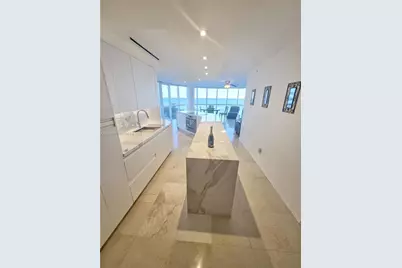 6301 Collins Ave #901, Miami Beach, FL 33141 - Photo 4