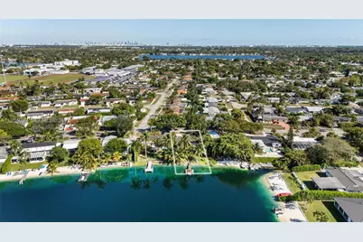 5110 SW 92nd Ave, Miami, FL 33165 - Photo 8