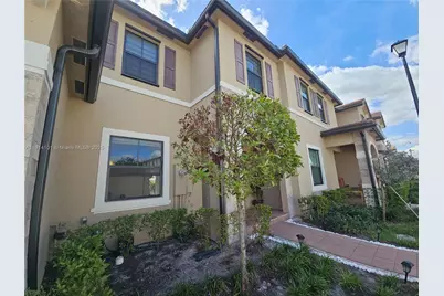 3310 W 114th Ter #., Hialeah, FL 33018 - Photo 6