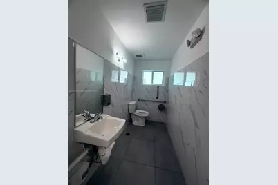 2198 - B Ali Baba Ave, Opa-Locka, FL 33054 - Photo 4