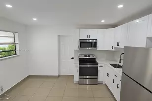 1046 Foster Rd, Hallandale Beach, FL 33009 - Photo 1