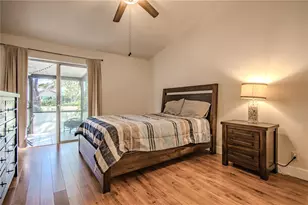 7652 S Pinewalk Dr S, Margate, FL 33063 - Photo 14