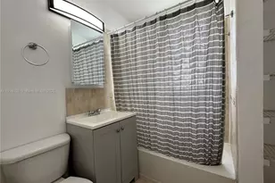 756 Meridian Ave, Miami Beach, FL 33139 - Photo 16