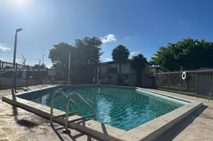 10851 SW 2nd St, Sweetwater, FL 33174 - Photo 24