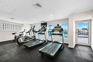 1410 S Ocean Dr, Hollywood, FL 33019 - Photo 36