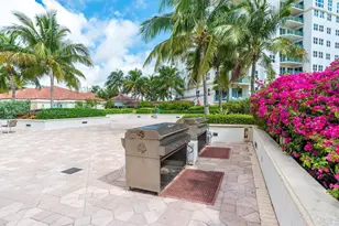 19900 E Country Club Dr, Aventura, FL 33180 - Photo 22