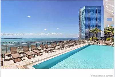 1300 Brickell Bay Dr #1807, Miami, FL 33131 - Photo 20