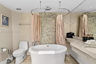 1060 Ocean Dr, Miami Beach, FL 33139 - Photo 22