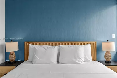 1060 Ocean Dr #D302, Miami Beach, FL 33139 - Photo 12