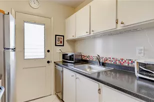 16790 NE 14th Ave, Miami, FL 33162 - Photo 16