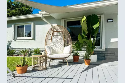 191 SE 13th Ave, Pompano Beach, FL 33060 - Photo 2