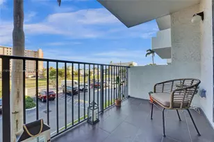1201 S Ocean Dr, Hollywood, FL 33019 - Photo 64