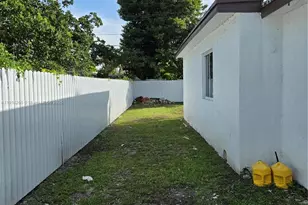 1420 NW 116th St, Miami, FL 33167 - Photo 16