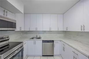 4164 Inverrary Dr, Lauderhill, FL 33319 - Photo 16