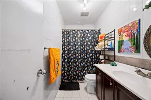 16050 NE 8th Ct, North Miami Beach, FL 33162 - Photo 26