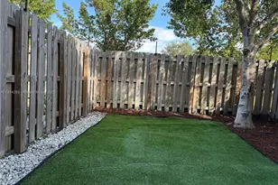 685 NE 208th Terrace, Miami, FL 33179 - Photo 4