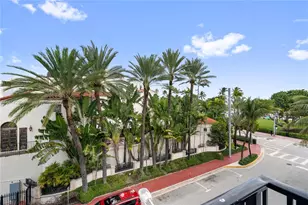 1060 Ocean Dr, Miami Beach, FL 33139 - Photo 4