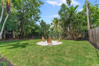 9915 SW 212th St, Cutler Bay, FL 33189 - Photo 4