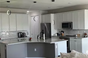 2162 Appleton Cir N, Oakland Park, FL 33309 - Photo 6