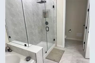 2162 Appleton Cir N, Oakland Park, FL 33309 - Photo 24