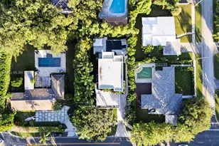 8625 NE 10th Ave, Miami, FL 33138 - Photo 38