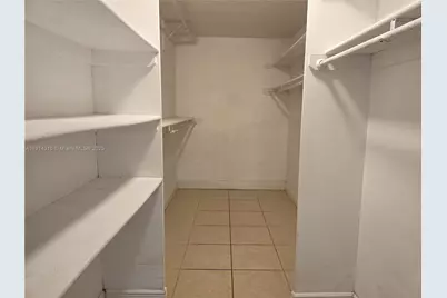 6940 Miami Gardens Dr #1-319, Hialeah, FL 33015 - Photo 14
