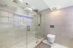 3180 S Ocean Dr, Hallandale Beach, FL 33009 - Photo 28