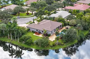12995 SW 40th St, Davie, FL 33330 - Photo 2