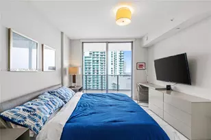 488 NE 18th St, Miami, FL 33132 - Photo 32