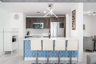 488 NE 18th St, Miami, FL 33132 - Photo 22