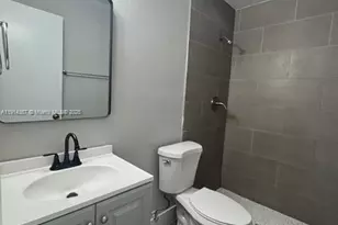 7810 SW 10th St, North Lauderdale, FL 33068 - Photo 16